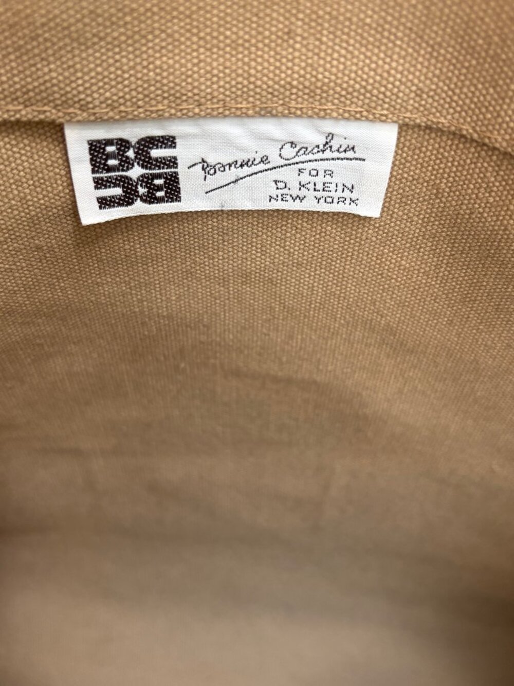 Vintage BONNIE CASHIN Tote for D Klein, tan + brown canvas, very rare, 1977, GVC - Picture 9 of 16